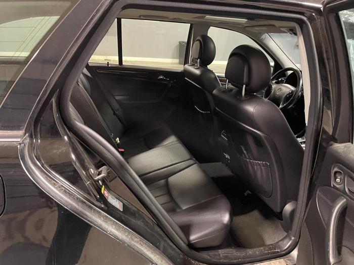 2005 mercedes-benz c-class 4-matic with 126438 miles for sale near elk-river, minnesota ccf9dcbd57e34a03939e97c315193e4e.jpg