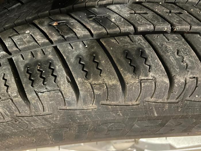 2013 chevrolet equinox 1lt-awd with 177570 miles for sale near elk-river, minnesota cd0e61f480f64437beaa44901854ff52.jpg