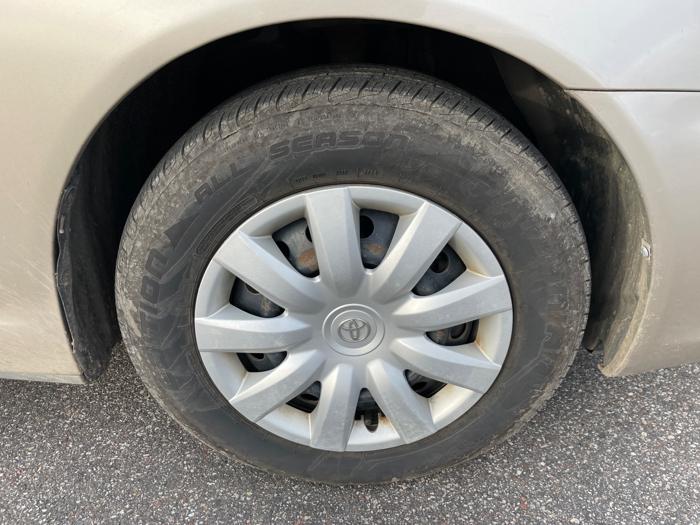 2005 toyota camry with 296470 miles for sale near elk-river, minnesota cd220c625be54439b90c87f328ea5b1a.jpeg