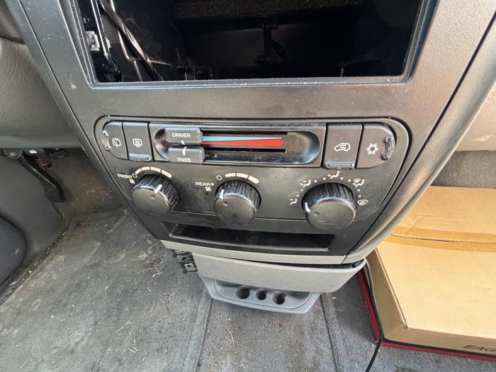 2006 dodge grand-caravan sxt for sale near elk-river, minnesota cd2f5be3151548f6948a4cc7d23b7c48.jpeg