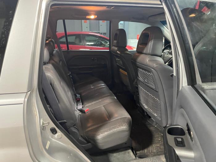 2004 honda pilot ex-l with 261840 miles for sale near elk-river, minnesota cd3c3115707f4270a63d093bf464e681.jpg