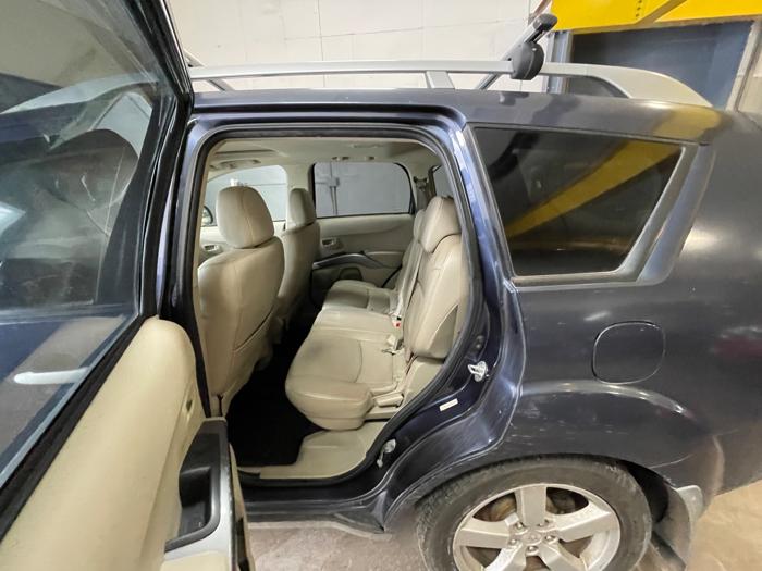 2007 mitsubishi outlander xls-4wd with 138862 miles for sale near elk-river, minnesota cd5b91bb678a4acdb91c3965faf4907c.jpeg