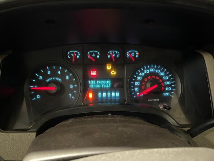 2009 ford f-150 xl with 174980 miles for sale near elk-river, minnesota cd5c8fd8ece244ba9ce56f7b91a25159.jpg