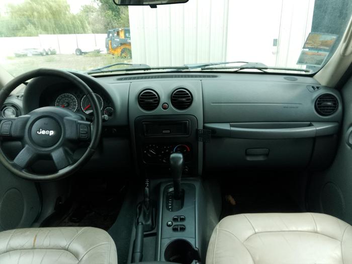 2005 jeep liberty sport-4wd with 136960 miles for sale near elk-river, minnesota cd6862bbe60440ba81c5802e7f508651.jpg