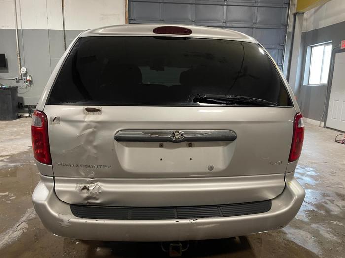 2001 chrysler town-and-country lxi with 235481 miles for sale near elk-river, minnesota cd88921cc0944609b82aa203facb8588.jpg