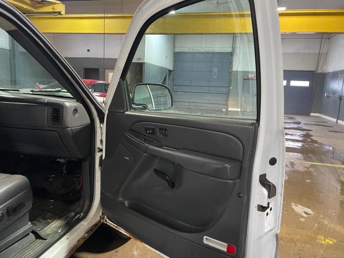 2006 chevrolet silverado 1500-lt3 with 233202 miles for sale near elk-river, minnesota cd8d796fe40b4ce599eef3cab3f8a71f.jpg