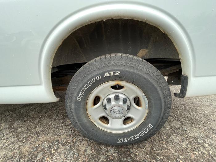 2016 chevrolet express 2500-cargo with 196702 miles for sale near new-hope, minnesota cd93879b8536480d94d237b14bb40502.jpeg