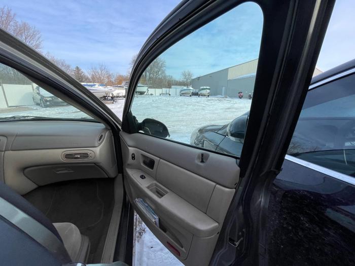 2004 mercury sable with 153562 miles for sale near elk-river, minnesota cda5fdb7a87d4112b84e895df3bda71b.jpg