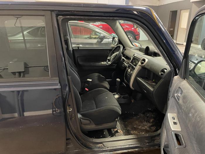 2005 toyota scion-xb with 282499 miles for sale near elk-river, minnesota cdafcbfcfb494c33ae65c00fe1a7fd0f.jpg