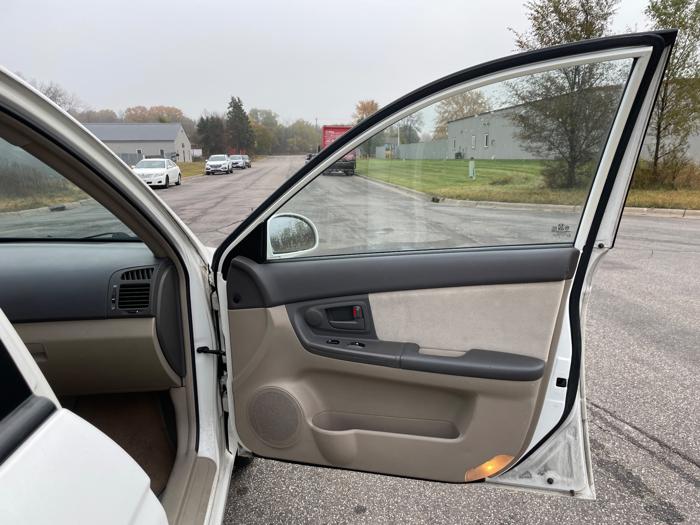 2006 kia spectra ex with 130685 miles for sale near elk-river, minnesota cdb5363fec984b12bfeab7f8f06bdb29.jpeg