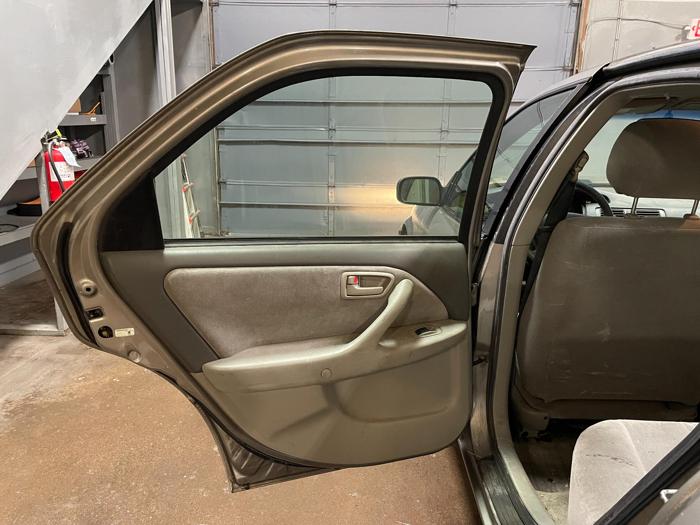 2001 toyota camry le-v6 with 164262 miles for sale near elk-river, minnesota cdbfdea5a61e42a9bc46a24615f46c9c.jpg