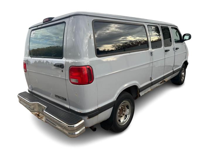 2001 dodge ram-wagon b2500 with 154485 miles for sale near elk-river, minnesota cdd400e642ad4d4689991eea6082ad06.jpg