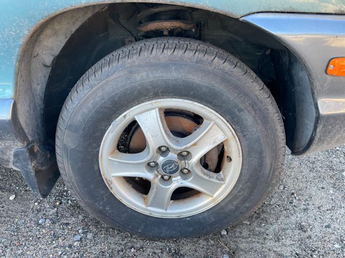 2002 hyundai santa-fe gls with 186226 miles for sale near elk-river, minnesota ce257bc0aadc49f1ab2e800650932036.jpeg