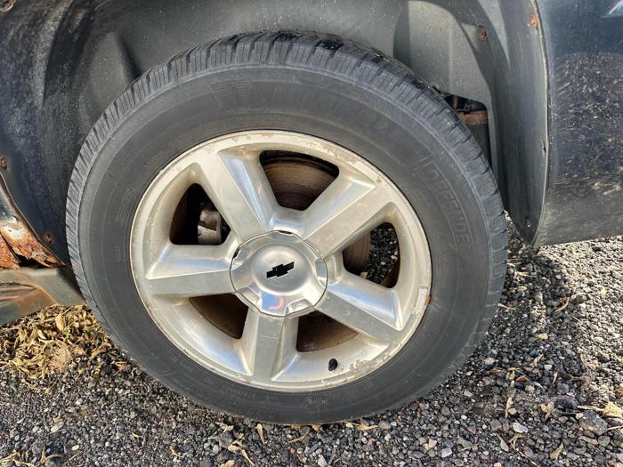 2007 chevrolet suburban lt1-1500-4wd with 252948 miles for sale near elk-river, minnesota ce8185e1dbeb4e81a4a28426d74dc5c1.jpg