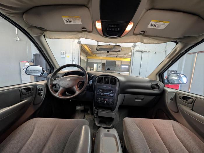 2005 dodge grand-caravan sxt with 85335 miles for sale near elk-river, minnesota cea6c57a157c486da35009808ccdc894.jpg