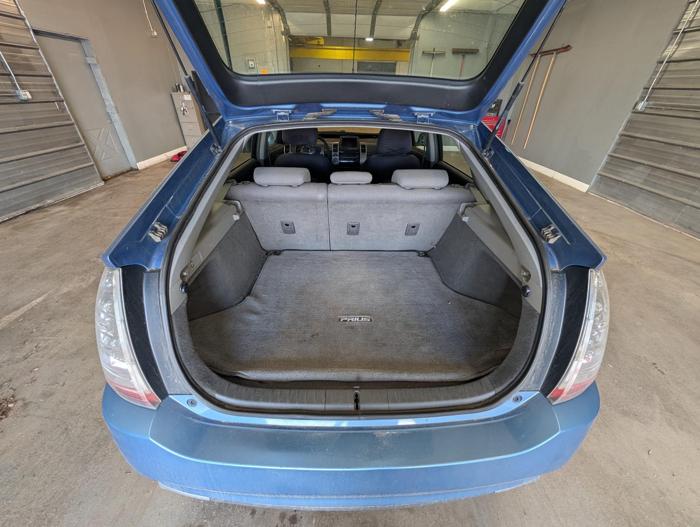 2009 toyota prius 4-door-liftback with 401240 miles for sale near elk-river, minnesota cea9c8d34c4d46929ae0c1c67e14068b.jpg