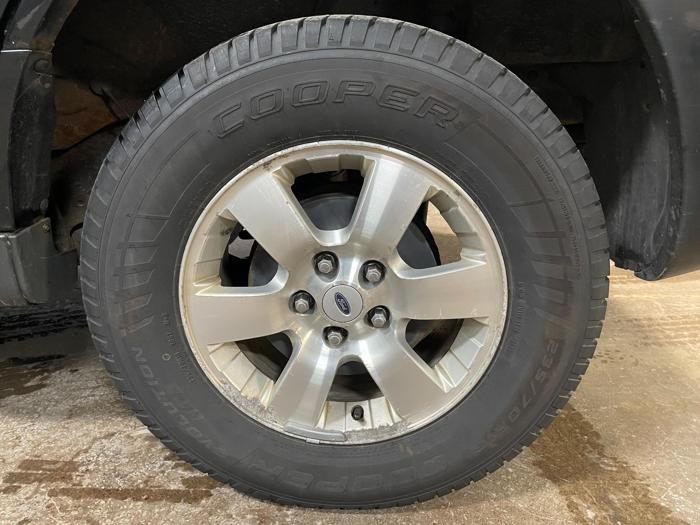 2008 ford escape limited with 216181 miles for sale near elk-river, minnesota cebe0fee52b048e6a3253120e780727f.jpg