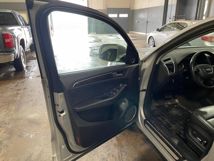 2013 audi q5 premium with 162203 miles for sale near elk-river, minnesota cee57dff605a4d1d9b73f391f079afeb.jpg