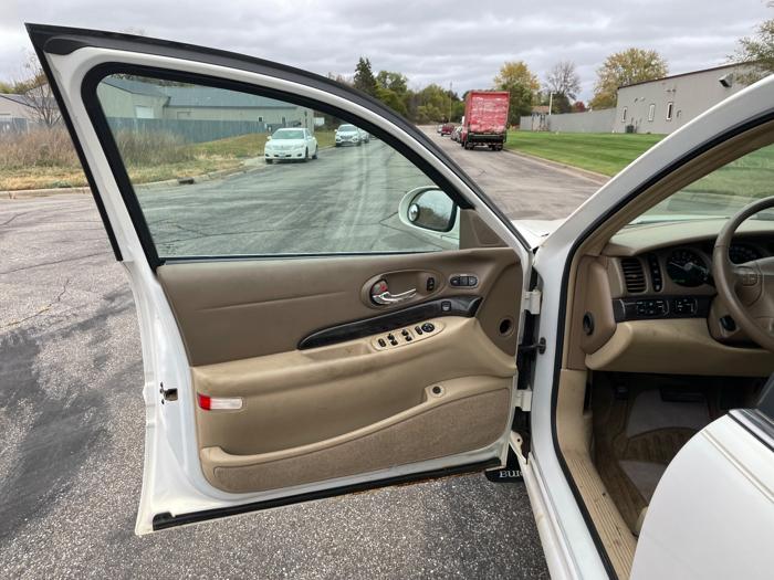 2004 buick lesabre limited with 182436 miles for sale near elk-river, minnesota cf11c04d54fd4c73990db5a21d486b7d.jpeg