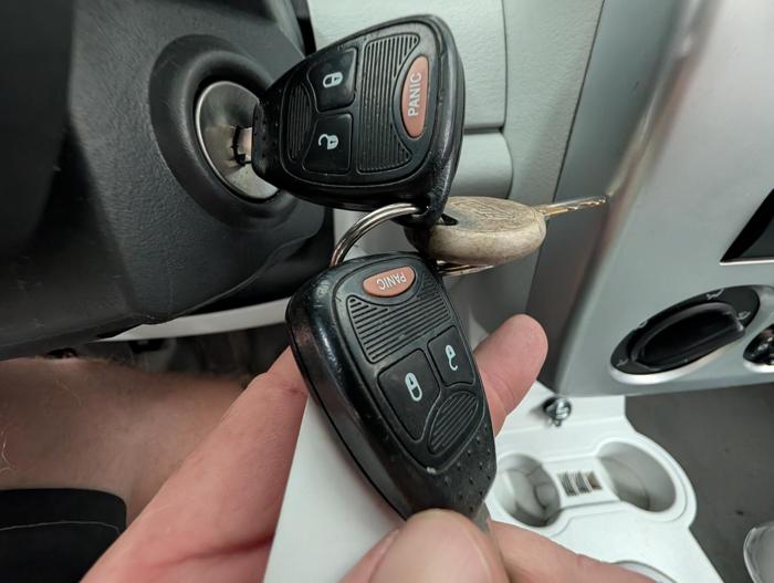 2008 chrysler pt-cruiser base with 131963 miles for sale near elk-river, minnesota cf22a515f61d490190bcef49bb3f6b74.jpg
