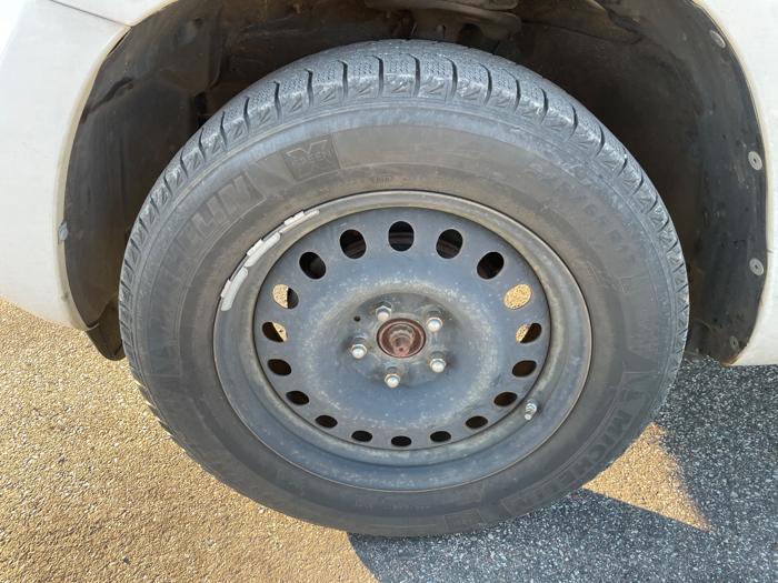 2008 toyota rav4 base-i4-4wd with 149615 miles for sale near elk-river, minnesota cf297eb78deb43828d3ff8a861743ff8.jpeg