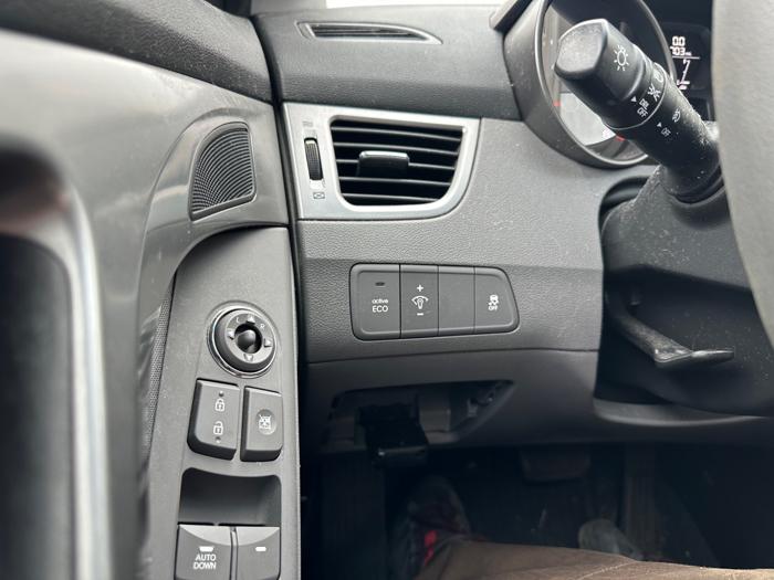 2013 hyundai elantra limited with 58703 miles for sale near elk-river, minnesota cf2d4d39cf754e1b9e368d5ee02a8b1d.jpeg