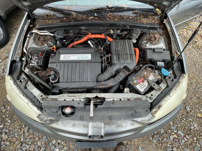 2004 honda civic-hybrid sedan-with-cvt with 159493 miles for sale near elk-river, minnesota cf4375eaa6e04b41870017a088168841.jpeg