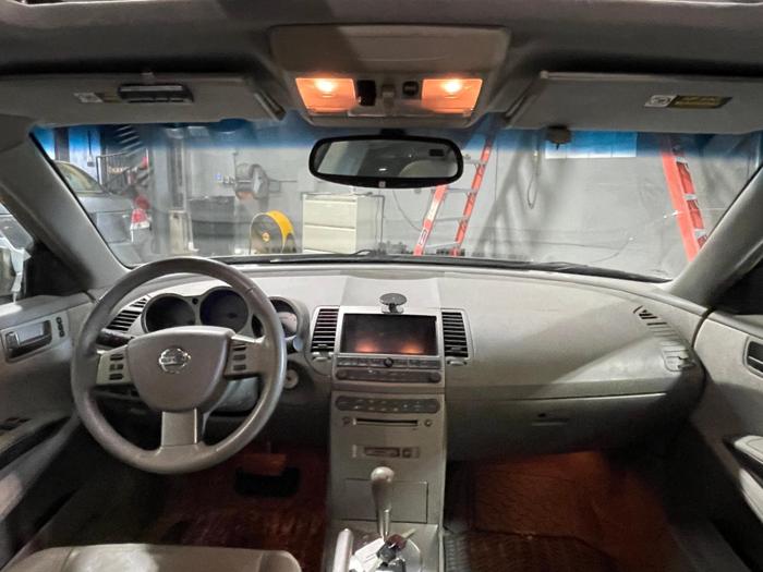 2004 Nissan Maxima
