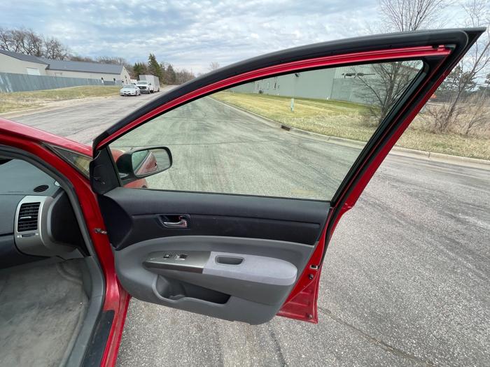 2007 toyota prius 4-door-liftback with 124325 miles for sale near elk-river, minnesota cf5c58edcd4a4ef2a1c22edee86489d3.jpeg