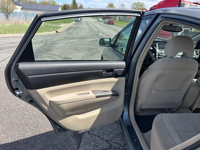 2004 toyota prius 4-door-liftback with 174895 miles for sale near elk-river, minnesota cf6b75c5e9184794a3c24e1590665e16.jpeg