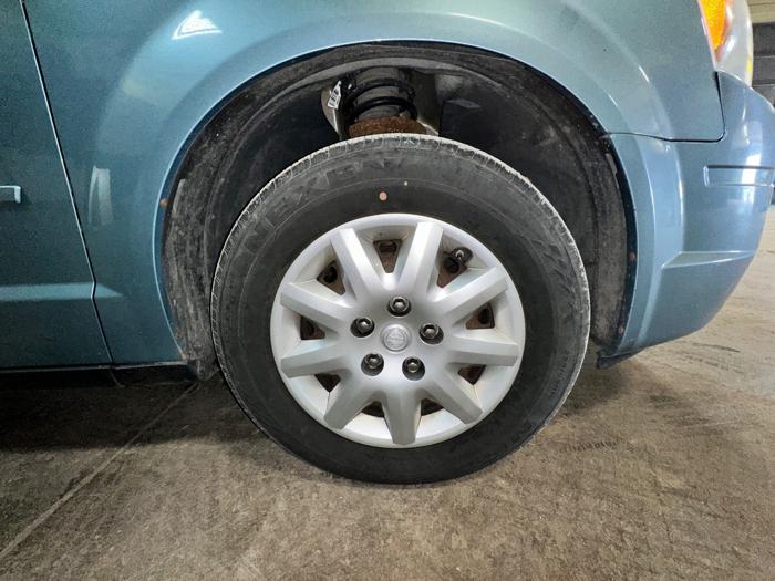 2010 chrysler town-&-country lx with 126535 miles for sale near elk-river, minnesota cf714fb2d6d64eef9c0ef245ee8c3dab.jpeg