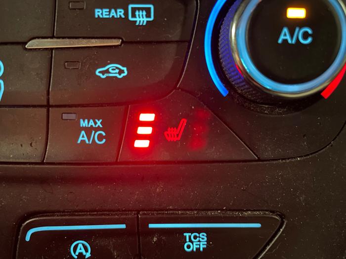 2017 ford escape se with 169661 miles for sale near elk-river, minnesota cf77d07e46a24af087b8c11865e86895.jpg