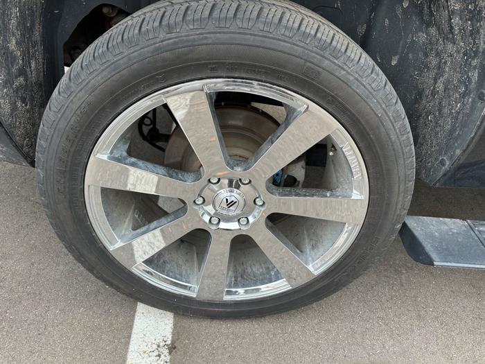 2014 cadillac escalade esv-awd-premium with 160814 miles for sale near burnsville, minnesota cf8e3860c15b469681c198ed57aa58ee.jpeg