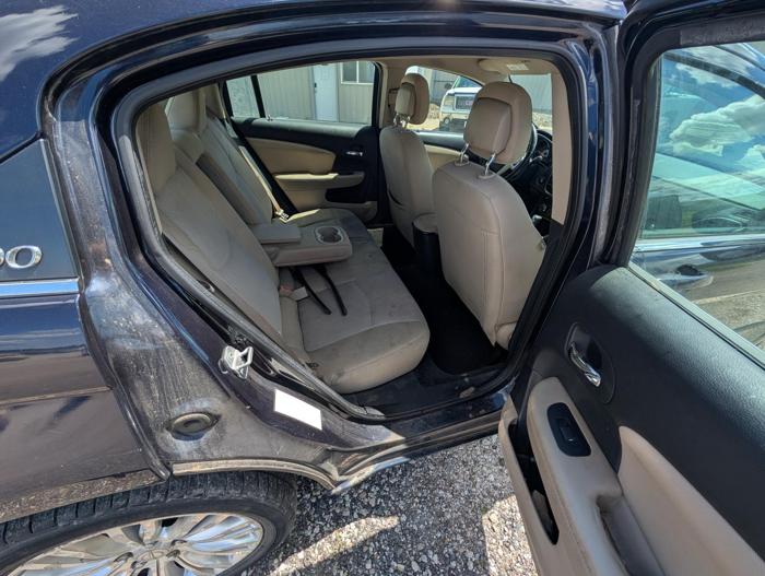 2011 chrysler 200 with 160270 miles for sale near elk-river, minnesota cfa00a20b98240f4bd0b0f483ee54617.jpg