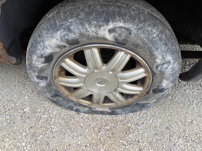2005 chrysler town-and-country touring with 266893 miles for sale near elk-river, minnesota cfa64673f72e46f0b277bacc3a73b31a.jpg