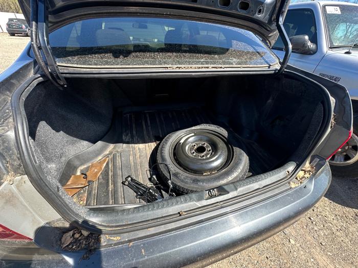 2005 honda accord lx-sedan-at with 220332 miles for sale near elk-river, minnesota cfa88b143f1a4cb5857f012cec98a180.jpeg