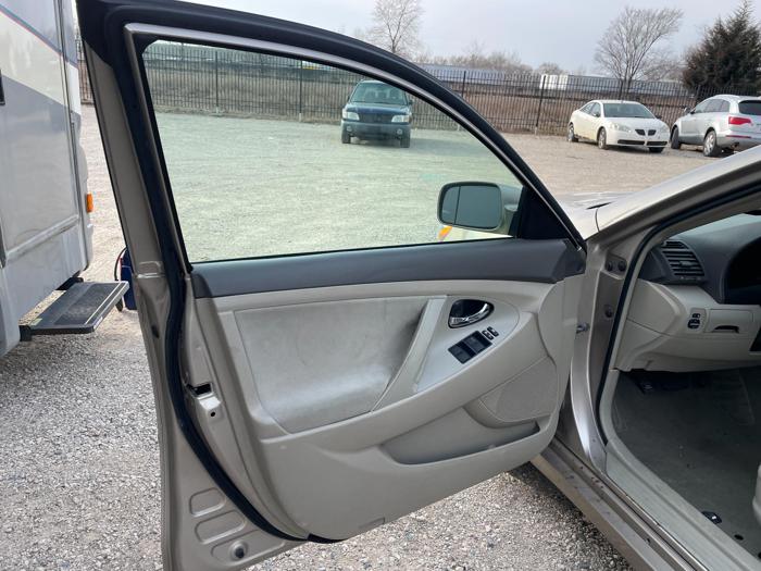2007 toyota camry le with 165770 miles for sale near elk-river, minnesota cfc24b4e696142e69eb6ec2bc8521e4c.jpg
