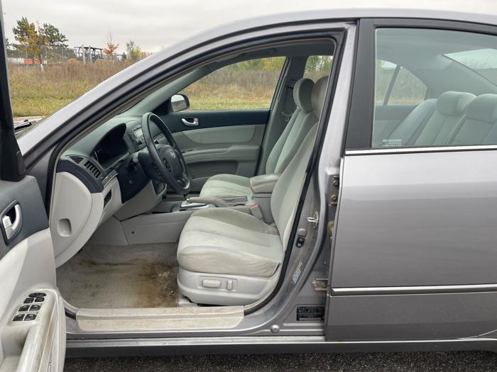 2008 hyundai sonata gls with 351105 miles for sale near elk-river, minnesota cfce47c6a9e443288ae2772fc9a93c3e.jpeg