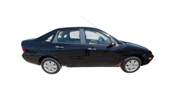 2006 ford focus zx4-s with 153356 miles for sale near elk-river, minnesota cffbfe17a5084700acfc28b918bc5e8e.jpg