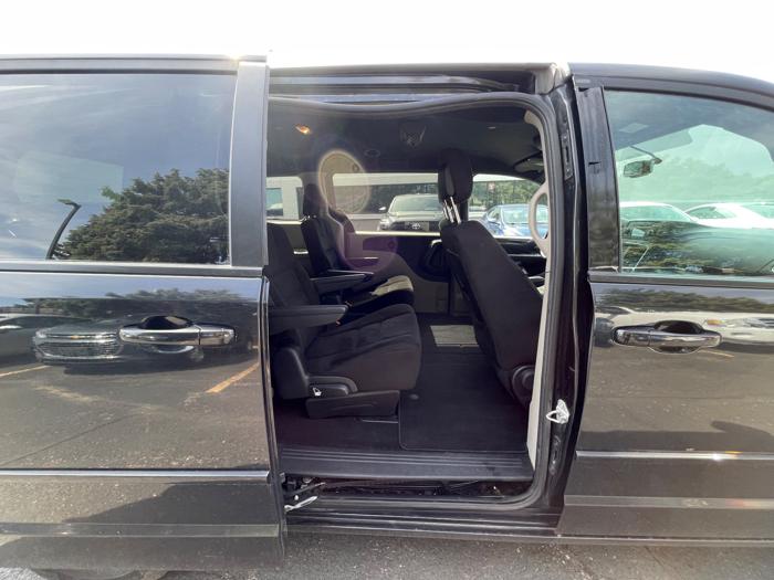 2015 dodge grand-caravan se with 233242 miles for sale near spring-lake-park, minnesota d018207ae3514e4ab3c131300cf3f574.jpeg