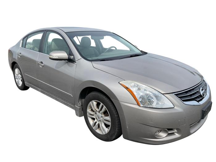 2012 nissan altima 2.5-s with 160933 miles for sale near elk-river, minnesota d026d4108b674af99d4734bee1459da4.jpg