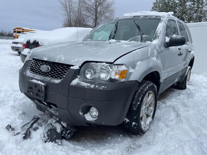 2007 ford escape xlt with 184897 miles for sale near elk-river, minnesota d02fb0182de94bddac6a6d3e8fe55f70.jpg