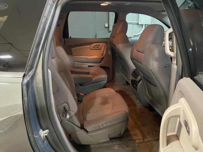 2010 chevrolet traverse lt with 207584 miles for sale near elk-river, minnesota d037ad30756c4811a2dec6a740d57237.jpg