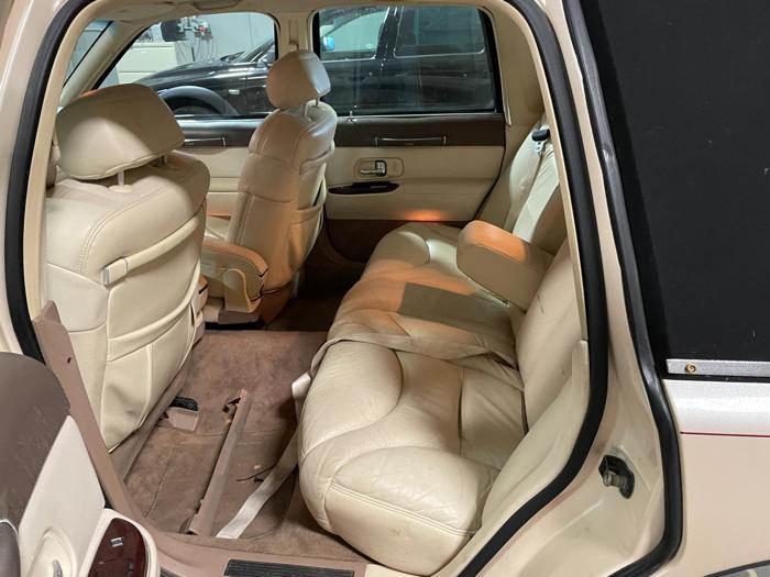 1997 lincoln town-car with 211180 miles for sale near elk-river, minnesota d061f55dd1f646c1b8d13fd86df6bfd7.jpg