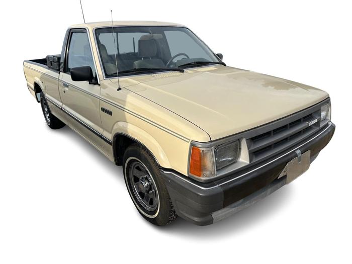 1986 mazda b-series b2000-long-bed-regular-cab with 109470 miles for sale near elk-river, minnesota d0b750a44f634ddea238d2fd208bb271.jpg
