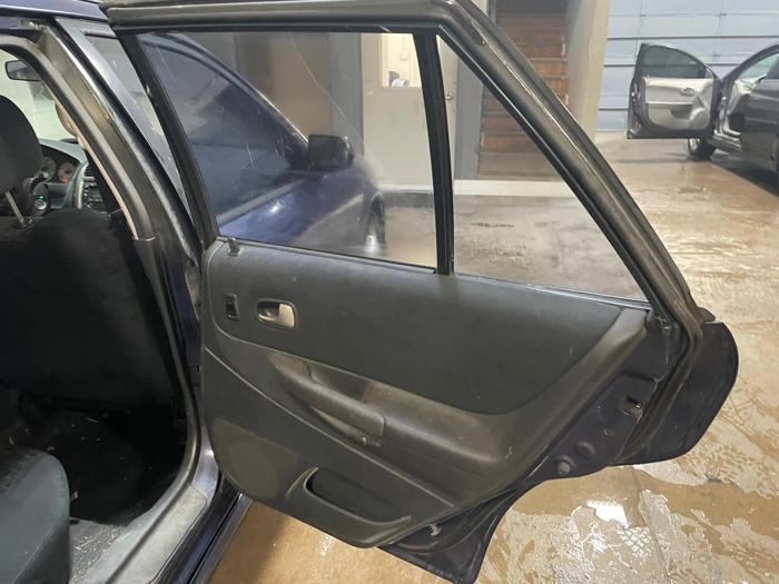 2002 mazda protege with 143038 miles for sale near elk-river, minnesota d0e7be300fc24e35a04f4d8db9291cf9.jpg