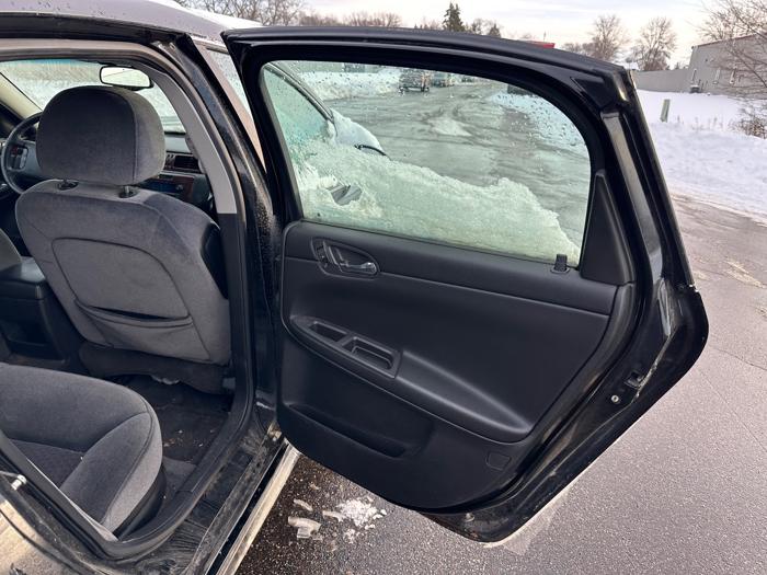 2010 chevrolet impala lt with 116643 miles for sale near elk-river, minnesota d1054d6885ff44cd964d55962bece39e.jpeg