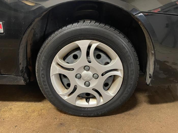 2003 Saturn Ion