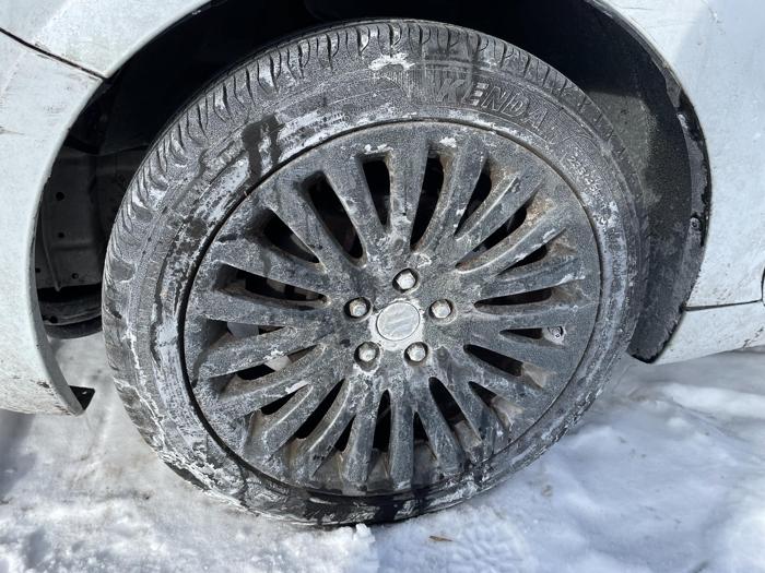 2012 suzuki kizashi se for sale near elk-river, minnesota d109a6fd62be4b4b8721f2e9b2abc516.jpg