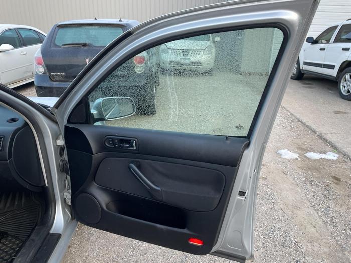 2005 volkswagen golf gls for sale near elk-river, minnesota d1182bc37fde4df2aa5d166fbb37d080.jpg